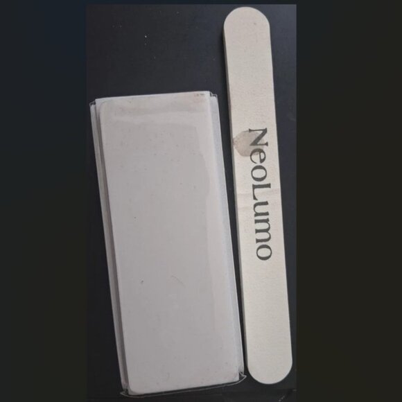 NEOLUMO BUFFING BLOCK AND NAIL FILE - BRAND NEW - SEALED - Picture 2 of 2